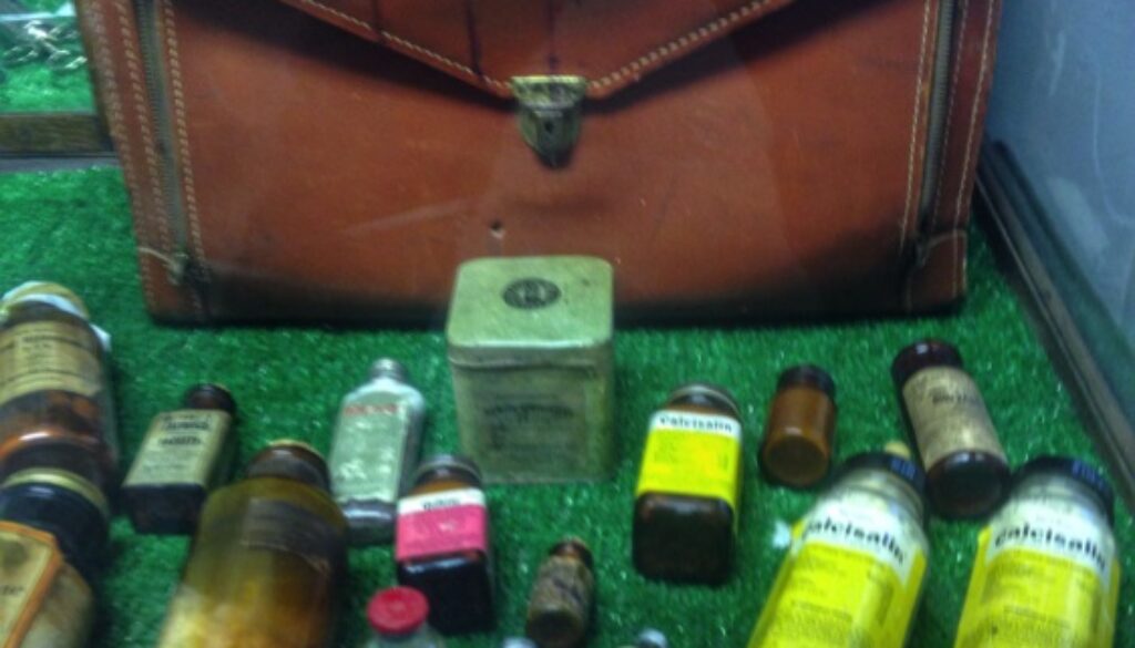 Veterinarian’s Bag